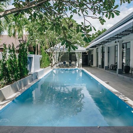 La Riva Boutique Hotel Кампхэнгпхет Экстерьер фото